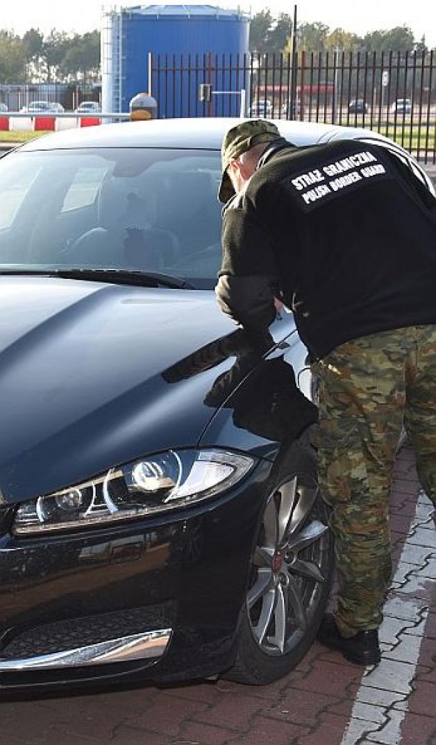 Kradziony jaguar miał zostać wywieziony na Białoruś